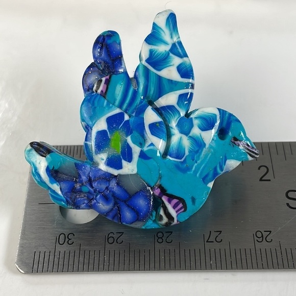 Handcrafted Artisan Made Polymer Clay Brooch Blue Bird - Picture 5 of 6